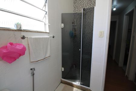 Apartamento à venda com 98m², 2 quartos e 1 vagaBanheiro Social