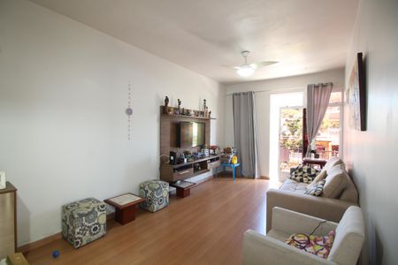 Apartamento à venda com 98m², 2 quartos e 1 vagaSala