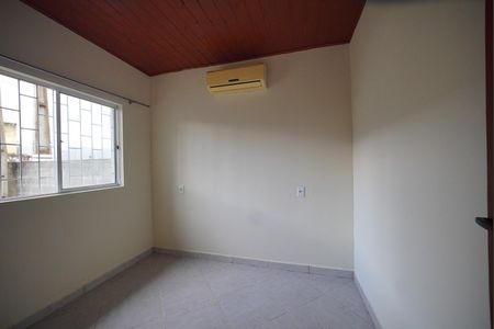 Quarto 1 de casa para alugar com 2 quartos, 60m² em São João do Rio Vermelho, Florianópolis