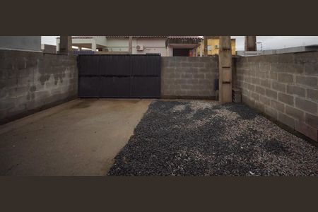 Casa para alugar com 60m², 2 quartos e 1 vaga Casa para alugar com 60m², 2 quartos e 1 vagaGaragem