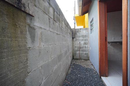 Casa para alugar com 60m², 2 quartos e 1 vagaÁrea de Serviço