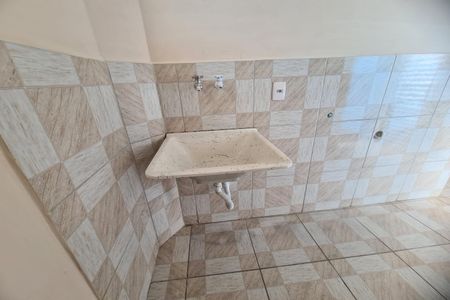 Casa para alugar com 120m², 2 quartos e 1 vaga Casa para alugar com 120m², 2 quartos e 1 vagaÁrea de Serviço