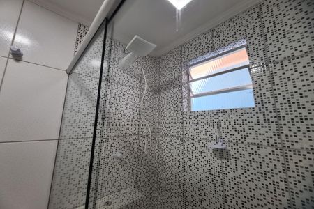 Casa para alugar com 120m², 2 quartos e 1 vaga Casa para alugar com 120m², 2 quartos e 1 vagaBanheiro da Suíte