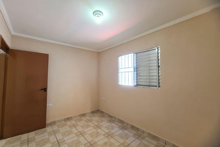 Quarto 1 de casa para alugar com 2 quartos, 120m² em Jardim Sapopemba, São Paulo
