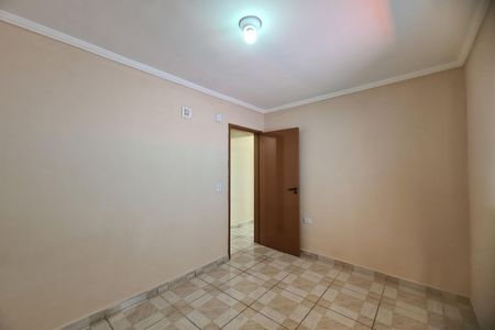 Casa para alugar com 120m², 2 quartos e 1 vaga Casa para alugar com 120m², 2 quartos e 1 vagaQuarto 1
