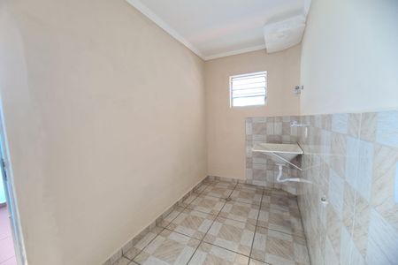 Casa para alugar com 120m², 2 quartos e 1 vaga Casa para alugar com 120m², 2 quartos e 1 vagaÁrea de Serviço