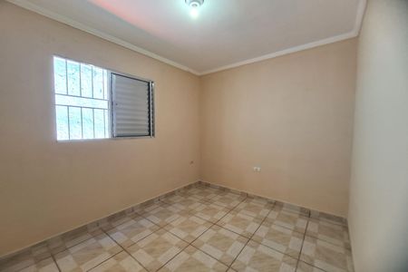 Casa para alugar com 120m², 2 quartos e 1 vaga Casa para alugar com 120m², 2 quartos e 1 vagaQuarto 1
