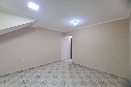 Casa para alugar com 120m², 2 quartos e 1 vaga Casa para alugar com 120m², 2 quartos e 1 vagaSuite