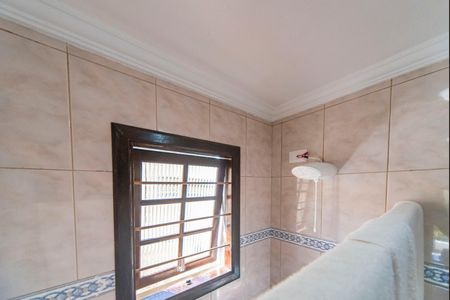 Casa à venda com 192m², 2 quartos e 2 vagas Casa à venda com 192m², 2 quartos e 2 vagasBanheiro da suíte