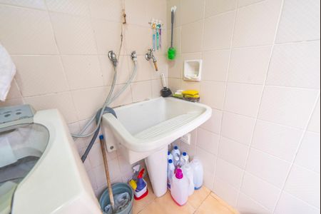 Casa à venda com 192m², 2 quartos e 2 vagas Casa à venda com 192m², 2 quartos e 2 vagasÁrea de Serviço