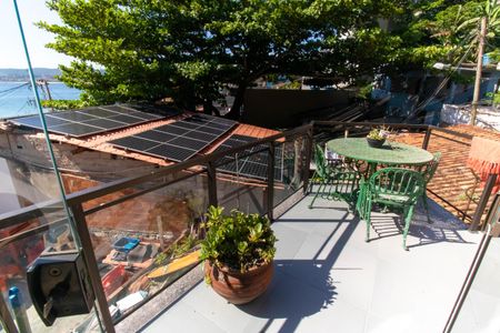 Casa à venda com 164m², 3 quartos e sem vagaVaranda 