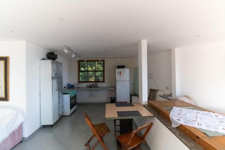 Casa à venda com 164m², 3 quartos e sem vagaSala