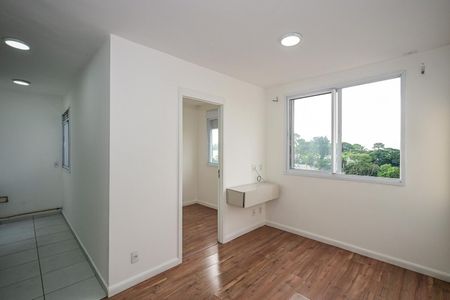 Sala de apartamento para alugar com 2 quartos, 37m² em Paraisópolis, São Paulo