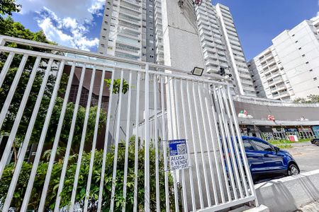 Apartamento à venda com 58m², 2 quartos e 1 vagaFachada com Plaquinha