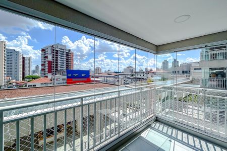 Apartamento à venda com 58m², 2 quartos e 1 vagaVaranda