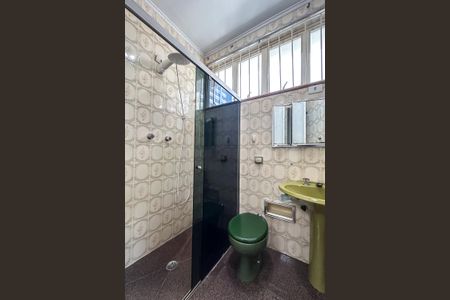 Casa para alugar com 145m², 3 quartos e 1 vagaBanheiro