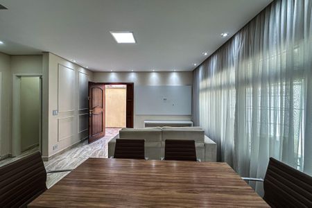 Casa para alugar com 145m², 3 quartos e 1 vagaSala
