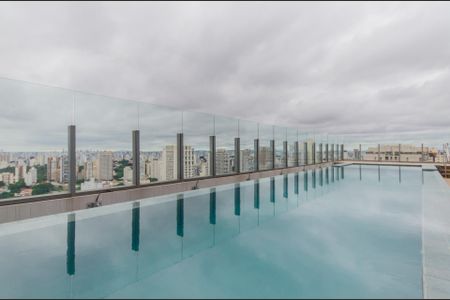 Studio para alugar com 26m², 1 quarto e sem vaga Studio para alugar com 26m², 1 quarto e sem vagaÁrea comum - Piscina