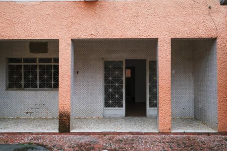 Casa para alugar com 99m², 3 quartos e 1 vaga Casa para alugar com 99m², 3 quartos e 1 vagaVaranda