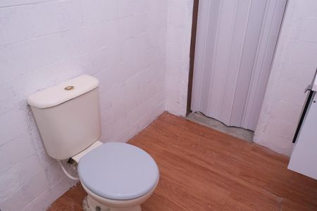 Casa para alugar com 99m², 3 quartos e 1 vaga Casa para alugar com 99m², 3 quartos e 1 vagaBanheiro