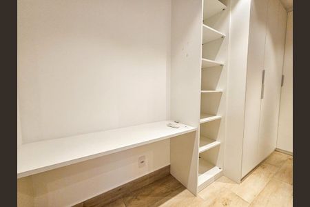 Apartamento para alugar com 66m², 2 quartos e 2 vagas Apartamento para alugar com 66m², 2 quartos e 2 vagasSuite