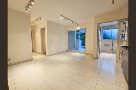 Apartamento para alugar com 66m², 2 quartos e 2 vagas Apartamento para alugar com 66m², 2 quartos e 2 vagasSala/Cozinha