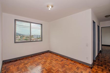 Apartamento para alugar com 2 quartos, 61m² em Rubem Berta, Porto Alegre