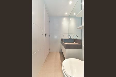 Apartamento para alugar com 66m², 2 quartos e 1 vaga Apartamento para alugar com 66m², 2 quartos e 1 vagaBanheiro Social