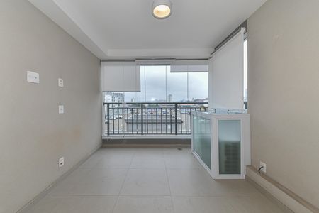 Apartamento para alugar com 66m², 2 quartos e 1 vaga Apartamento para alugar com 66m², 2 quartos e 1 vagaVaranda