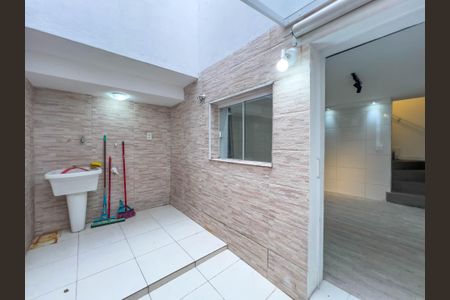 Casa à venda com 120m², 2 quartos e sem vaga Casa à venda com 120m², 2 quartos e sem vagaÁrea de serviço