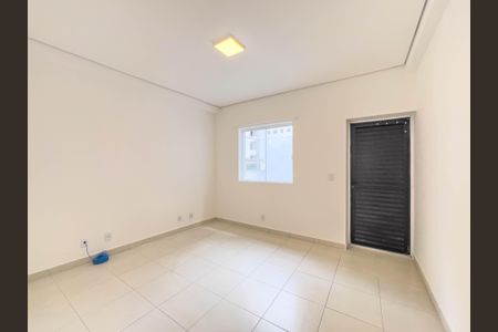 Quarto de casa à venda com 2 quartos, 120m² em Vila Dom Pedro I, São Paulo