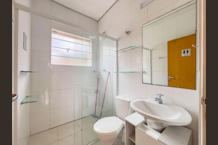 Casa à venda com 120m², 2 quartos e sem vaga Casa à venda com 120m², 2 quartos e sem vagaBanheiro social