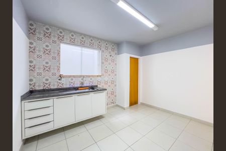 Casa à venda com 120m², 2 quartos e sem vaga Casa à venda com 120m², 2 quartos e sem vagaCozinha