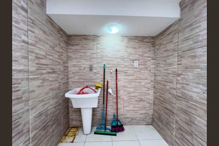 Casa à venda com 120m², 2 quartos e sem vaga Casa à venda com 120m², 2 quartos e sem vagaÁrea de serviço