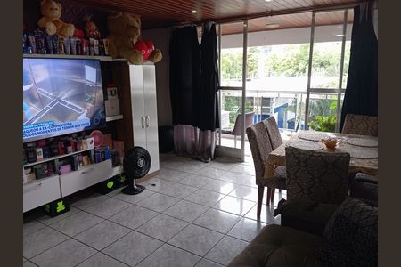 Apartamento à venda com 70m², 2 quartos e sem vagaSala