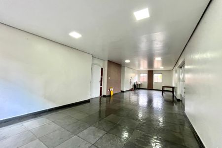 Apartamento para alugar com 35m², 1 quarto e 1 vaga Apartamento para alugar com 35m², 1 quarto e 1 vagaÁrea comum - Salão de festas