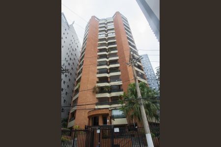 Apartamento à venda com 180m², 3 quartos e 3 vagasFachada