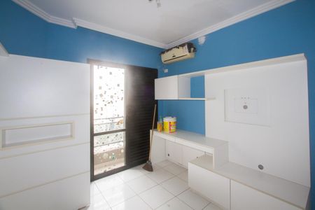 Apartamento à venda com 180m², 3 quartos e 3 vagasQuarto 1