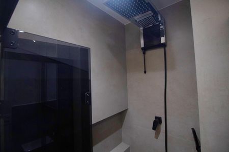 Apartamento para alugar com 50m², 2 quartos e 1 vaga Apartamento para alugar com 50m², 2 quartos e 1 vagaBanheiro social