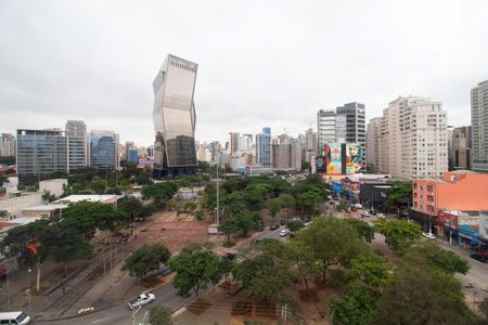Apartamento para alugar com 50m², 2 quartos e 1 vaga Apartamento para alugar com 50m², 2 quartos e 1 vagaVista da Varanda do Quarto