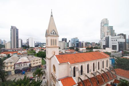 Apartamento para alugar com 50m², 2 quartos e 1 vaga Apartamento para alugar com 50m², 2 quartos e 1 vagaVista da Varanda do Quarto