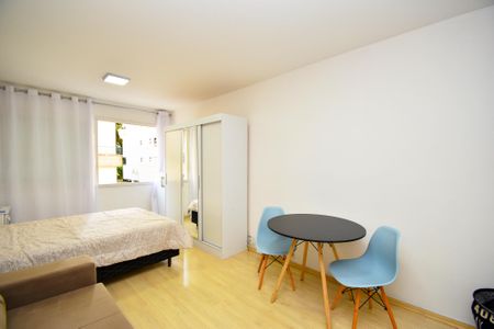 Studio para alugar com 30m², 1 quarto e sem vaga Studio para alugar com 30m², 1 quarto e sem vagaStudio