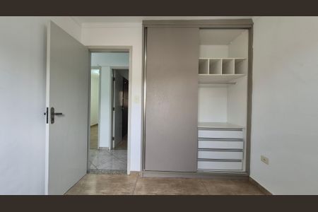 Apartamento para alugar com 172m², 3 quartos e 2 vagasQuarto