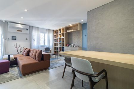 Apartamento à venda com 82m², 2 quartos e 1 vaga Apartamento à venda com 82m², 2 quartos e 1 vagaSala de Jantar