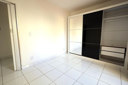 Apartamento à venda com 76m², 2 quartos e sem vagaQuarto 1