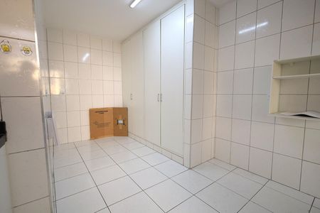Apartamento à venda com 76m², 2 quartos e sem vagaCozinha