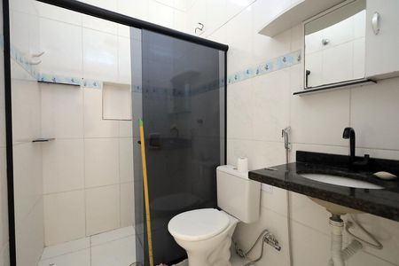 Apartamento à venda com 76m², 2 quartos e sem vagaBanheiro