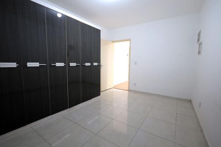 Apartamento à venda com 76m², 2 quartos e sem vagaQuarto 2