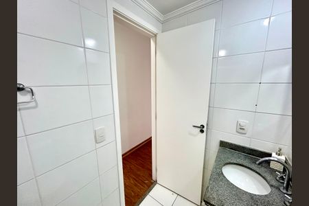 Apartamento para alugar com 63m², 2 quartos e 1 vaga Apartamento para alugar com 63m², 2 quartos e 1 vagaBanheiro 1