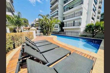Apartamento para alugar com 63m², 2 quartos e 1 vaga Apartamento para alugar com 63m², 2 quartos e 1 vagaÁrea comum - Piscina
